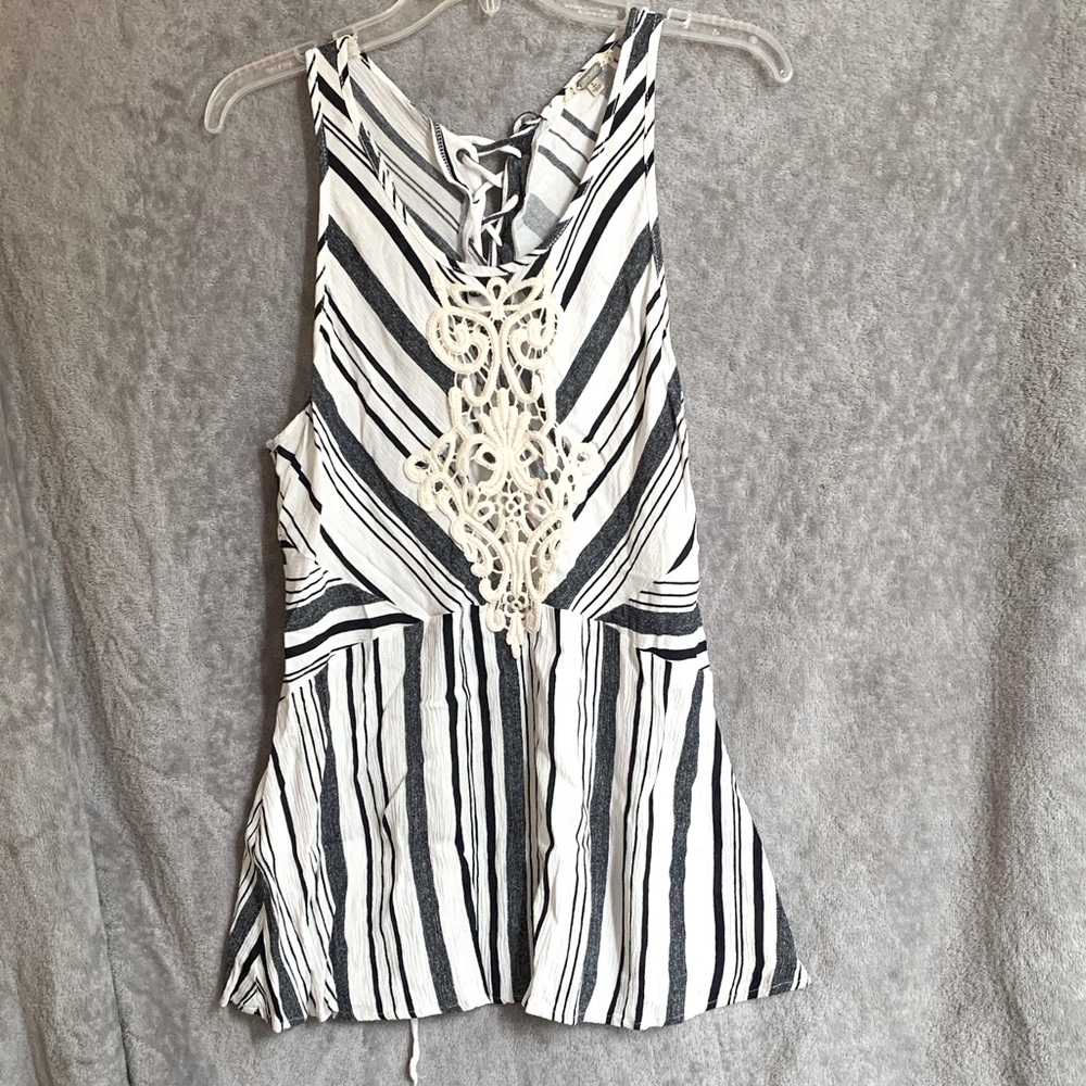 Gimmicks Top
